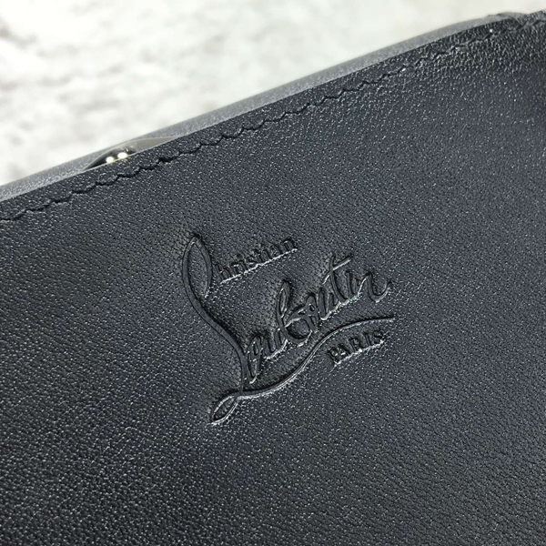 【クリスチャン ルブタン コピー Christian Louboutin】16/17AW新作 MACARON 三つ折り財布 (BLACK)